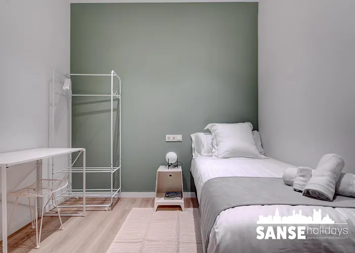 Salud By Sanse Holidays *