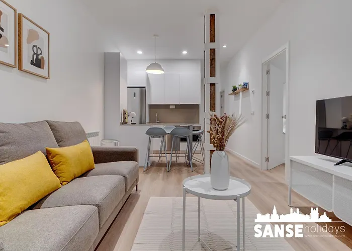 Salud By Sanse Holidays *