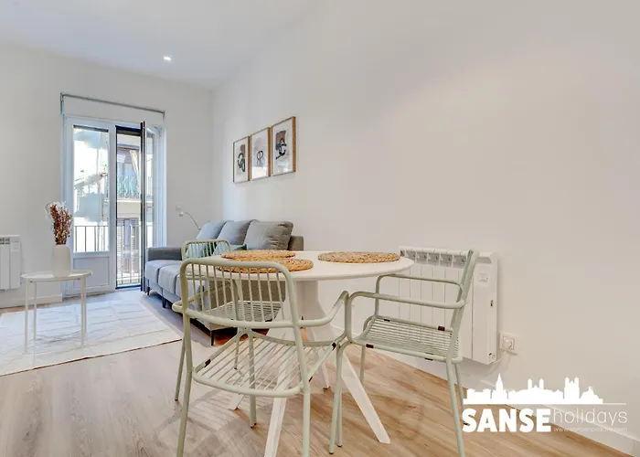 Salud By Sanse Holidays דירה